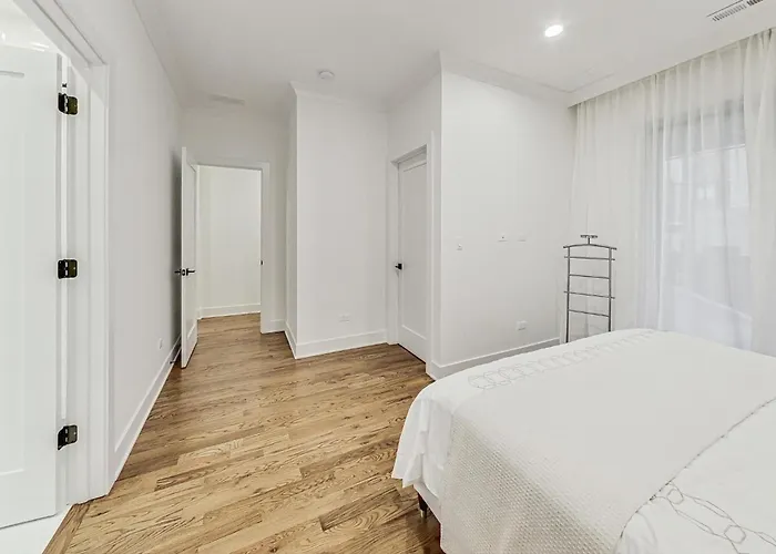 Luxurious Lincoln Park With Gourmet Kitchen * Chicago