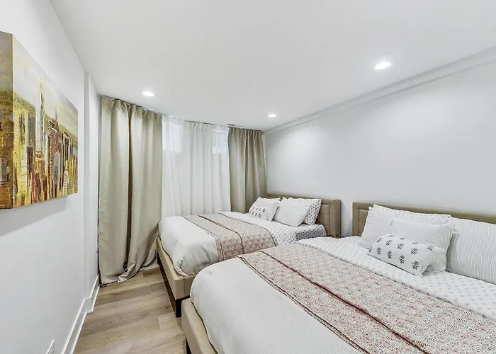 Appartamento Luxurious Lincoln Park With Gourmet Kitchen